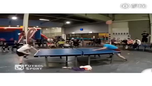 Kafayla masa tenisi