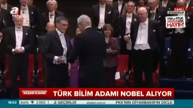 Aziz Sancar ödülünü aldı