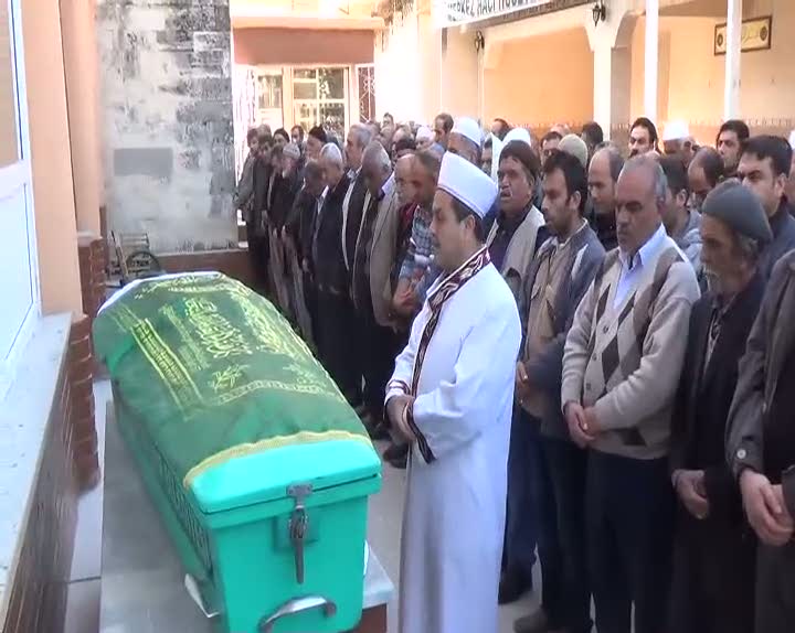 Hülya'nın cenazesi toprağa verildi