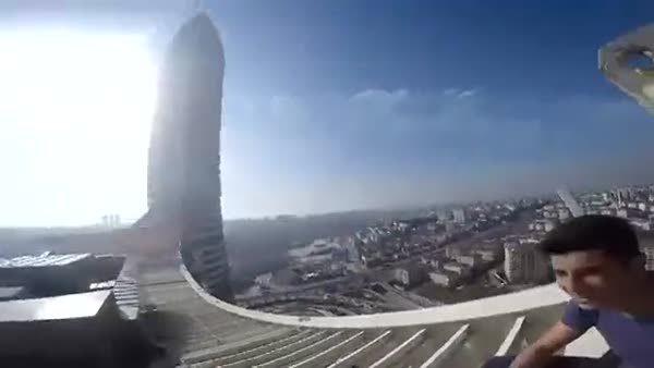İstanbul'da 156 metre yüksekte selfie