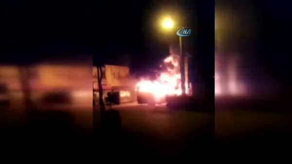 İzmir'de teröristler belediye otobüsünü ateşe verdi