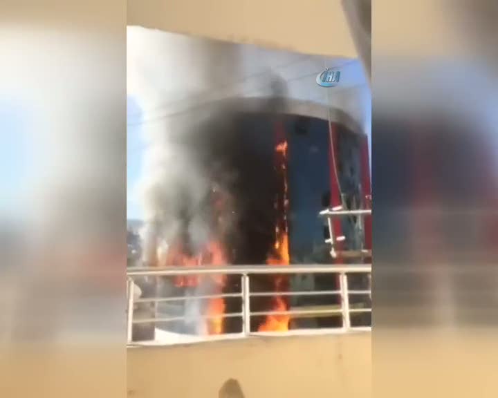 Teröristler okul yakmaya devam ediyor