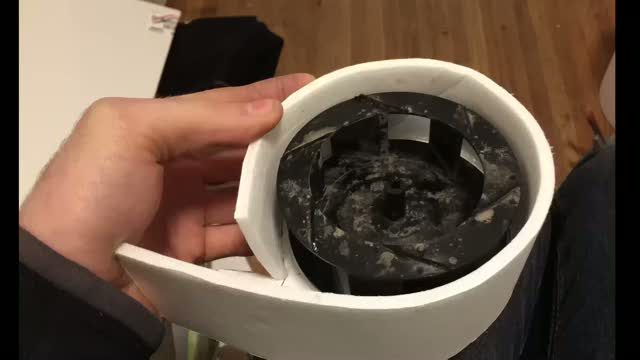 Elektrikli ısıtıcıdan uçak yaptı