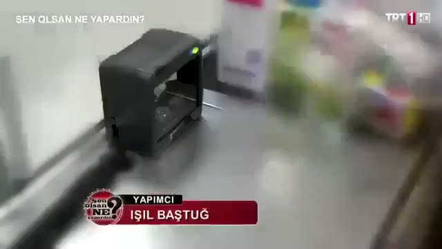 Bebek bezi alacak parası olmayan kadına böyle tepki verdiler