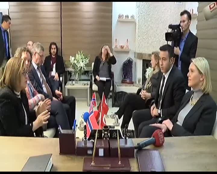 Norveçli Bakan: Mülteci krizinde Türkiye kilit ülke