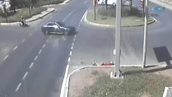 Korkunç motosiklet kazaları kamerada