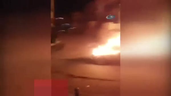 Küçükçekmece’de zırhlı polis aracına molotof bombalı saldırı