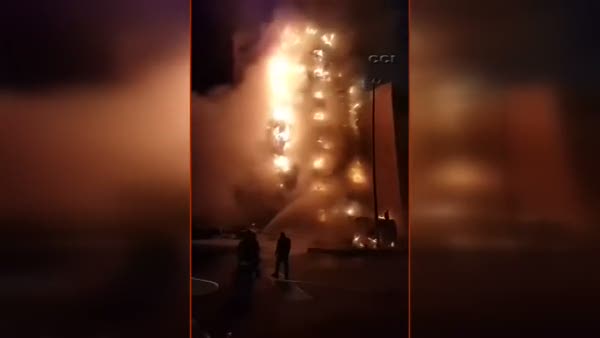 Türklerin kaldığı otelde yangın