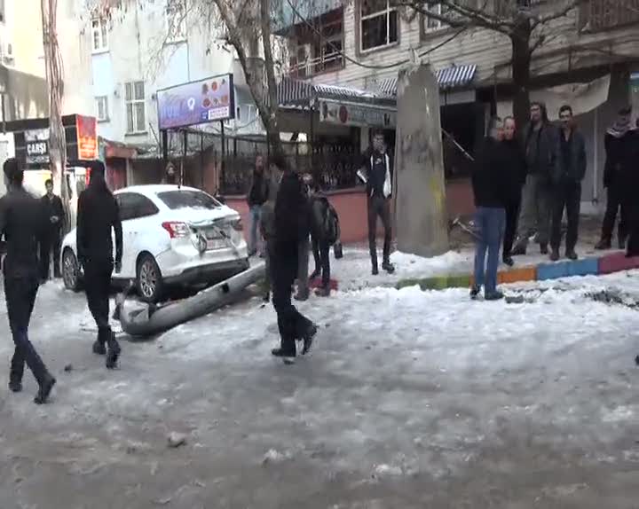 Şırnak'ta teröristler MOBESE'ye patlayıcı yerleştirdi