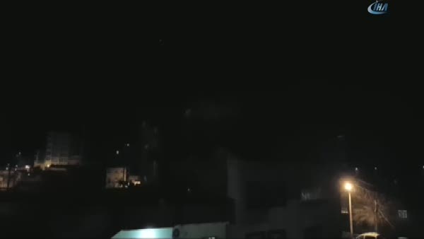 İdil'de polise ateş açıldı