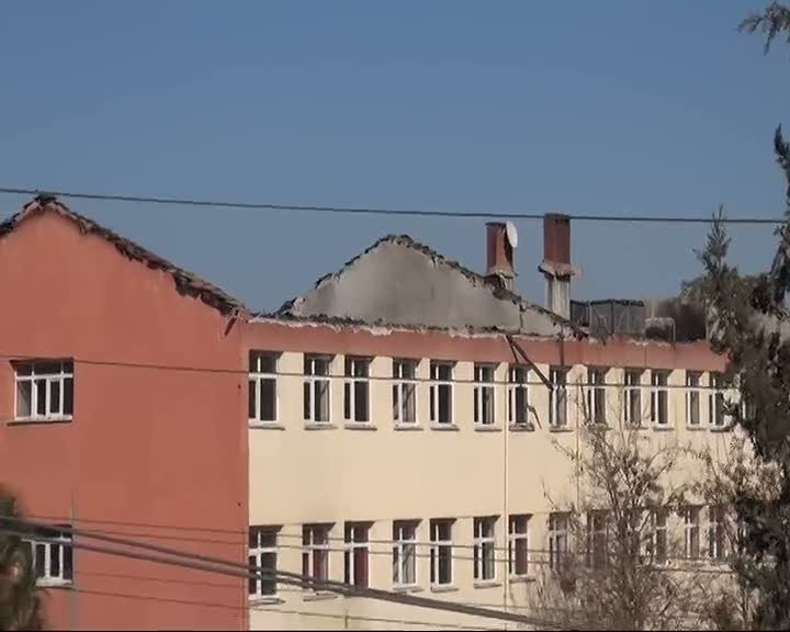 Teröristlerin yaktığı okullar kullanılmaz hale geldi