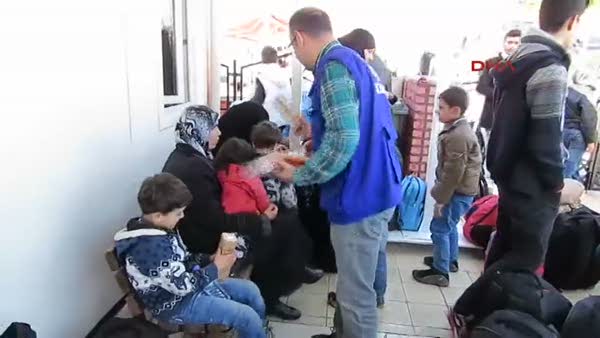 Ayvacık'ta denizde 87 mülteci yakalandı