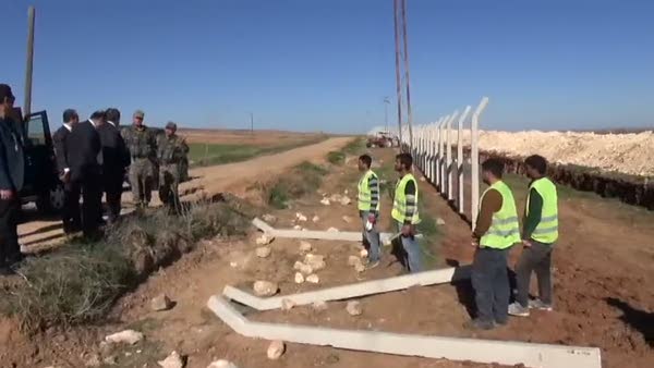 Suriye sınırına çekilen tel örgü 10 kilometreye ulaştı