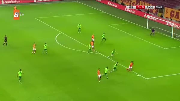Galatasaray: 1- Akhisar Belediyespor: 0