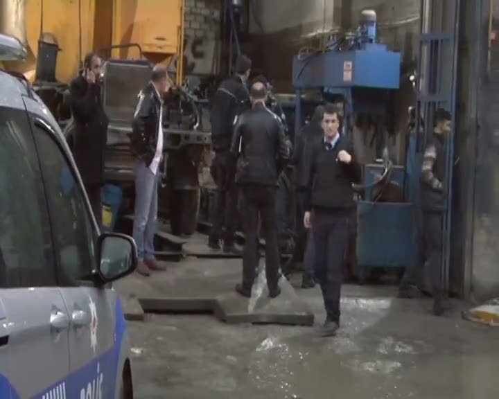 Başakşehir’de silahlı saldırı: 1 polis yaralandı
