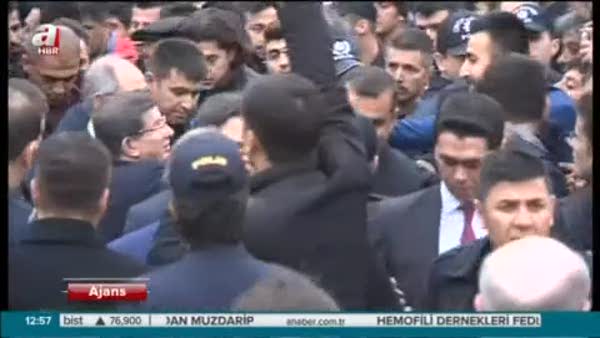 Başbakan Davutoğlu Silopi'de halkla buluştu