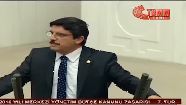 HDP'ye ve FETÖ'CÜ medyaya 'salavat' dersi verdi