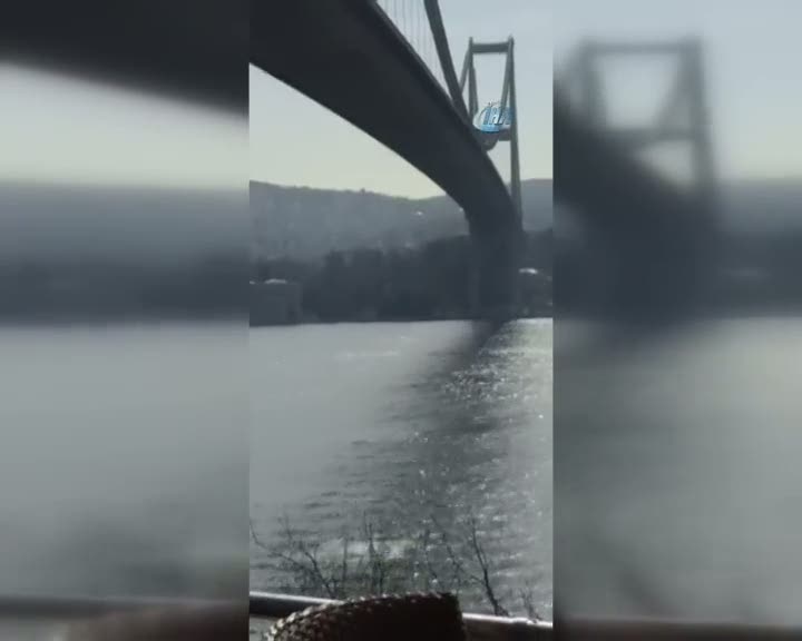 Boğaz köprüsünden böyle atladı!