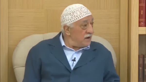 FETÖ lideri Gülen, bu kez seçmene hakaret etti