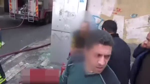 Diyarbakır'da halk yaralı polisler için seferber oldu