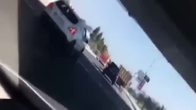 Kamyon sürücüsü dayak yemekten böyle kurtuldu