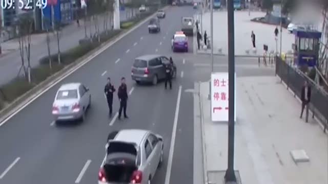 Polisten kaçarken müşterisini ezip geçti