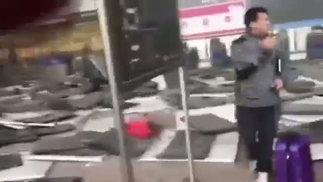 Brüksel Zaventem Havalimanı'nın içinden şok görüntüler!
