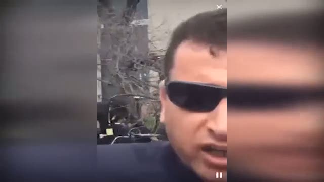 Emre Uslu'ya duracağı yeri koruma polisi gösterdi