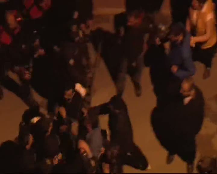 Husumetli oldukları karı kocayı öldürdüler