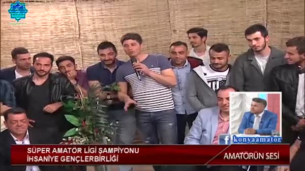 Konyalı futbolcu canlı yayında evlenme teklif etti