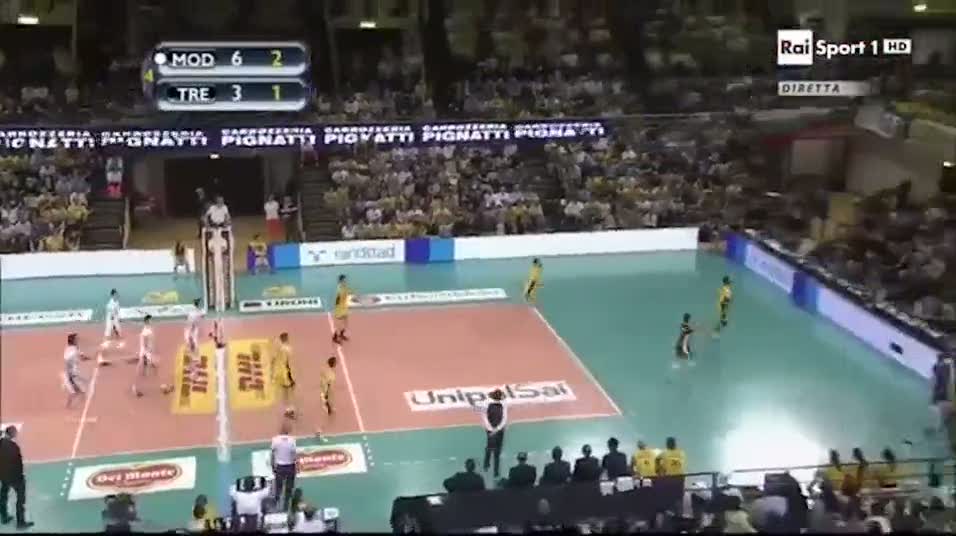 Voleybolcudan inanılmaz karşılama!