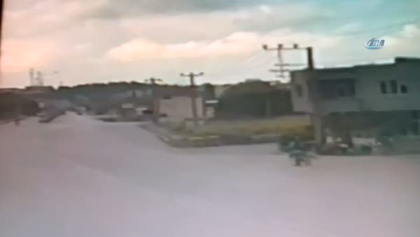 Motosiklet sürücüsünün can verdiği kaza kamerada