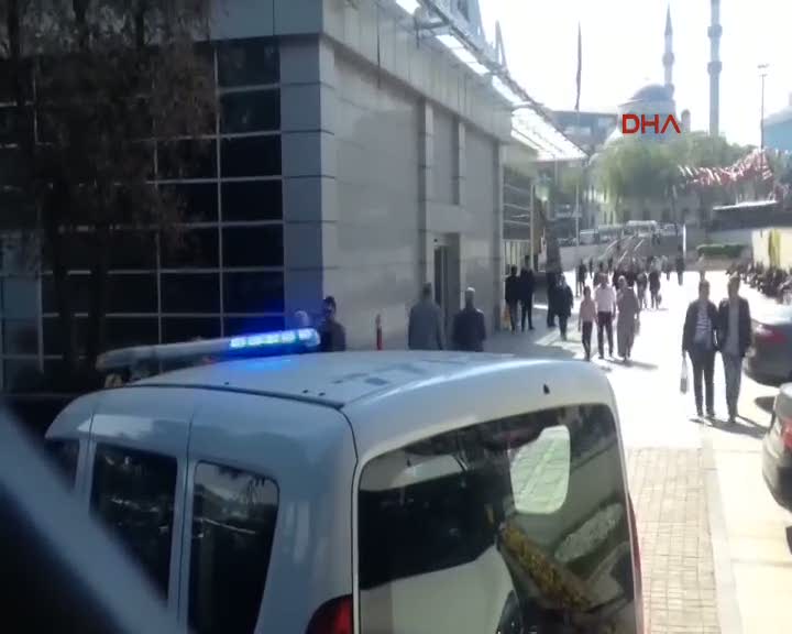 Gaziosmanpaşa Belediyesi'ne silahlı saldırı