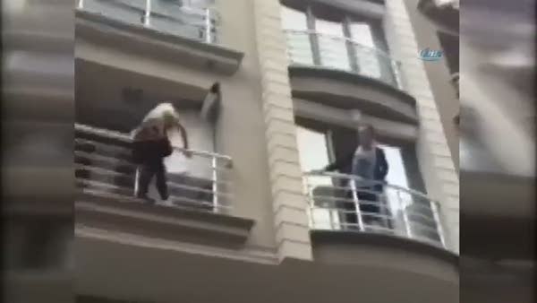 Sevgilisinden kaçarken balkona çıkan kadın bu defa yol ortasında vuruldu!