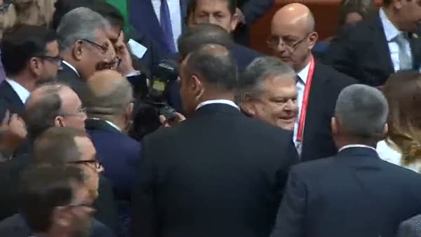 Deniz Baykal, Başbakan Ahmet Davutoğlu'nu tebrik etti