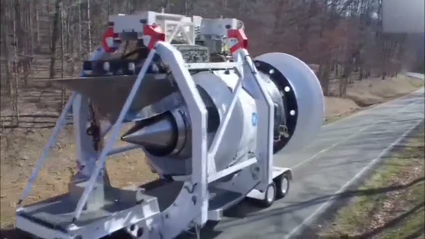 Dünyanın en büyük jet motoru böyle test edildi