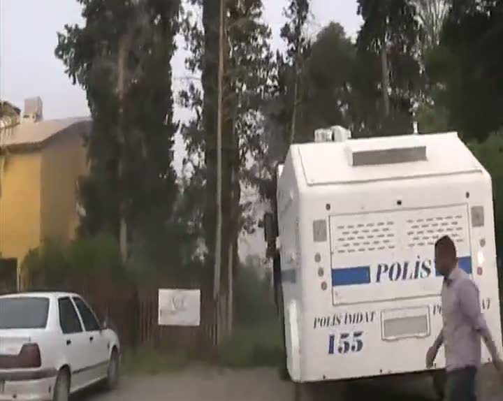 Suriye sınırındaki yangına TOMA müdahale etti