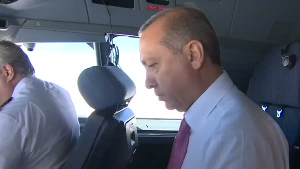 Cumhurbaşkanı Erdoğan Kokpitte girdi