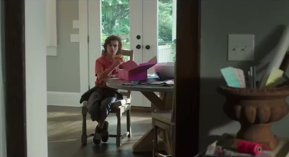 Özel Bir Gün filminin fragmanı