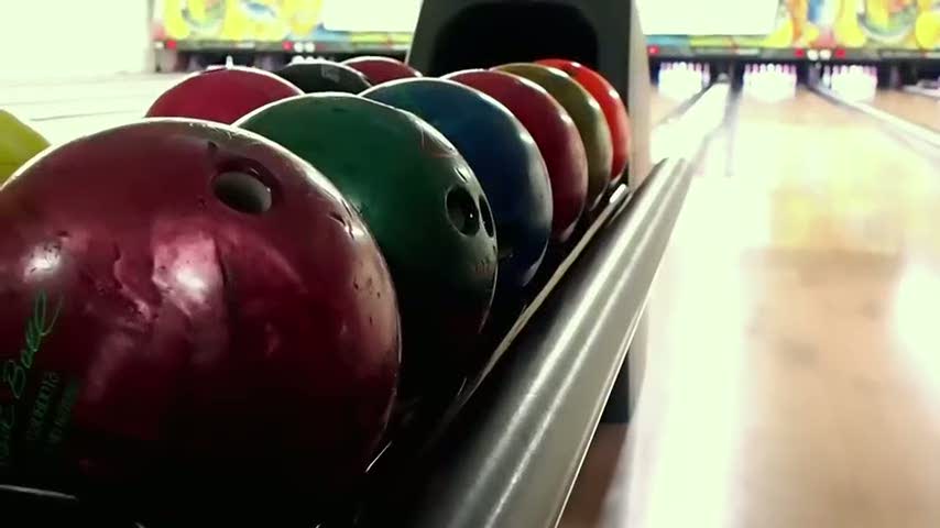 Bowling topunun içinde ne var?