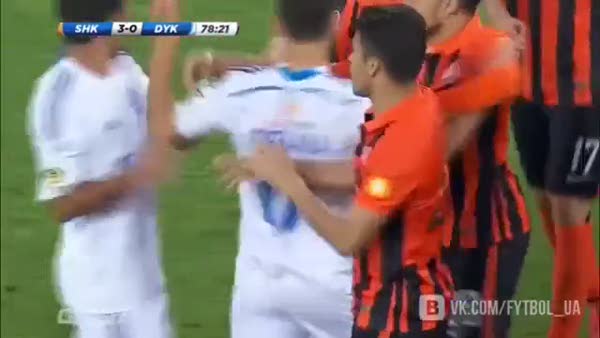 Shaktar Donetsk-Dinamo Kiev maçında yumruklar konuştu