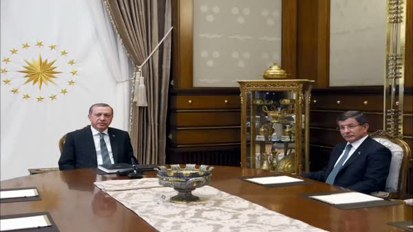 Cumhurbaşkanı Erdoğan, Başbakan Davutoğlu'nu kabul etti·