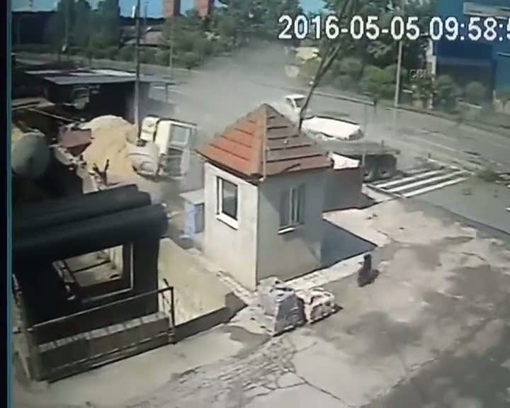 Zonguldak'ta TIR dehşeti kamerada!