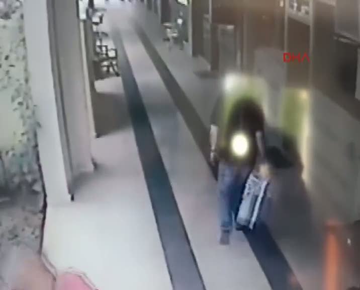 Yasak aşk dehşeti kamerada!