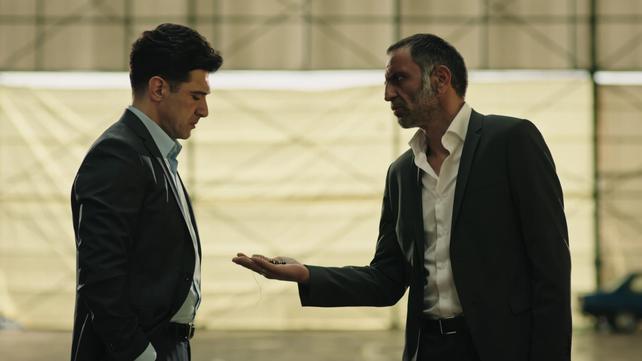 Kehribar 9. son bölüm fragmanı - İzle!