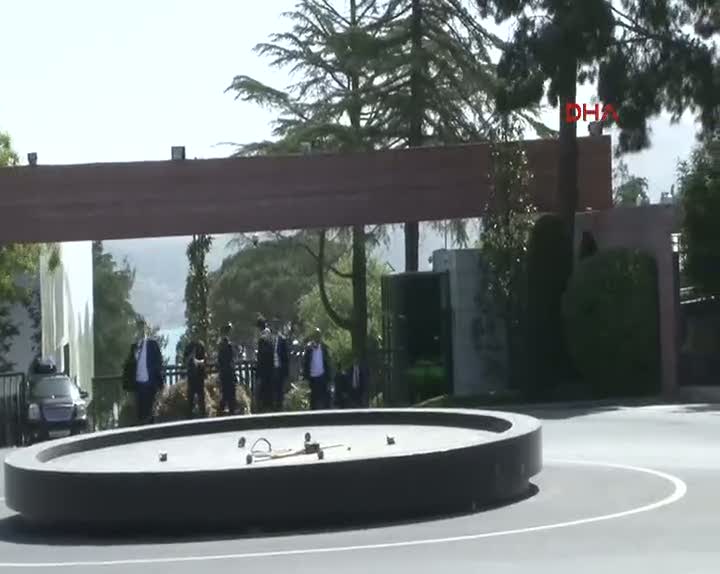 Gelin arabası Tarabya'dan çıktı