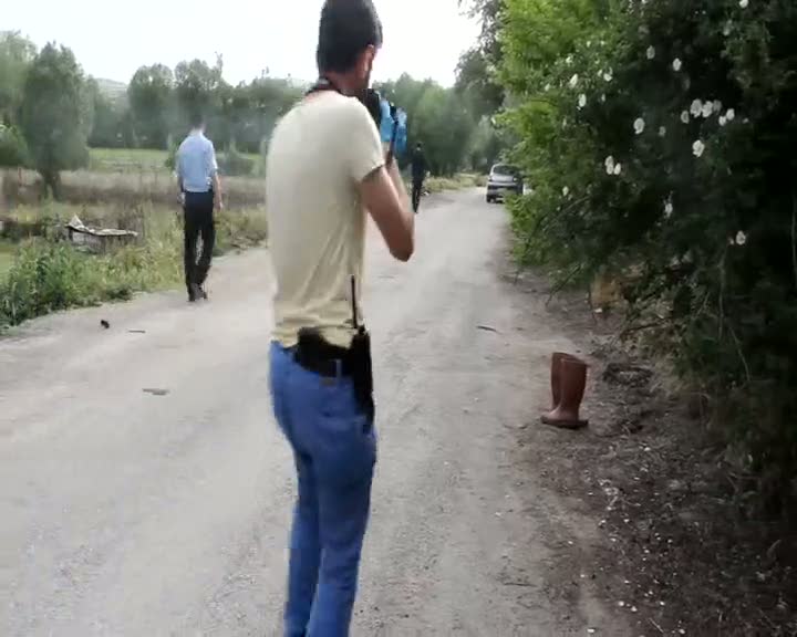 Bahçede çalışırken alkollü şahıs tarafından vuruldu