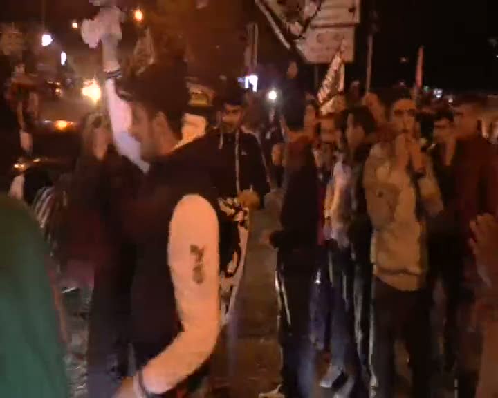 Şampiyonluk sonrası coşkulu kutlama