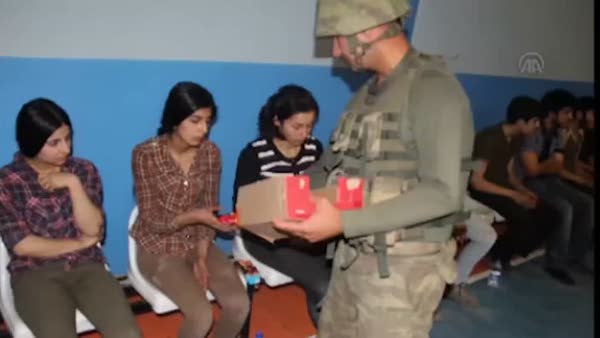 Teslim olan PKK'lı terörist kız 