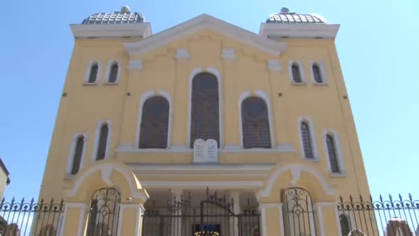 Avrupa’nın en büyük sinagogu’nda 41 yıl sonra bir ilk